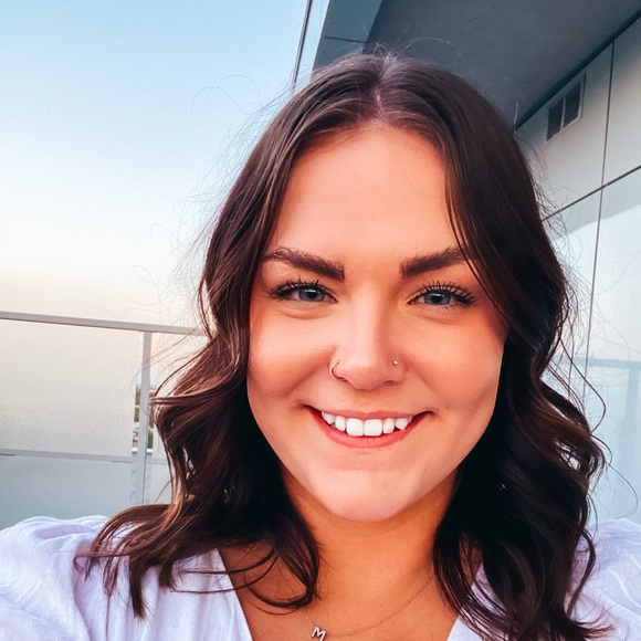 Meet your Posher, Madeleine - Picture 1 of 1